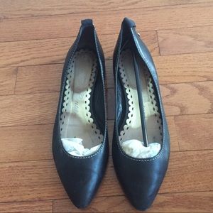 Juıice Coutuer Black Flats Size:  37.